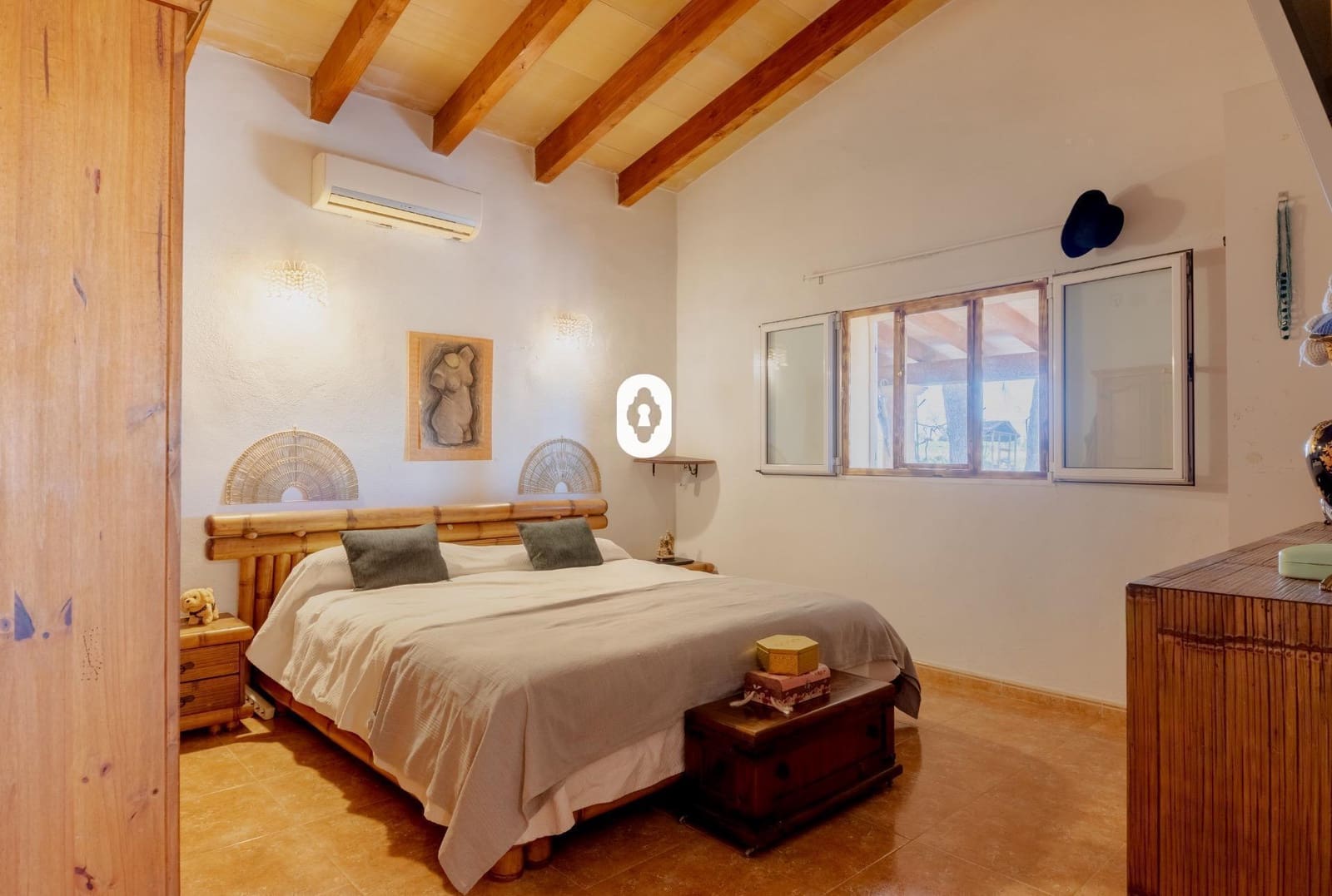 4 soveværelse Finca/Landehus til salg i Inca med swimmingpool - € 685.000 (Ref: 9108848)