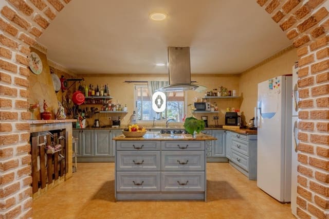 4 quarto Quinta/Casa Rural para venda em Inca com piscina - 685 000 € (Ref: 9108848)