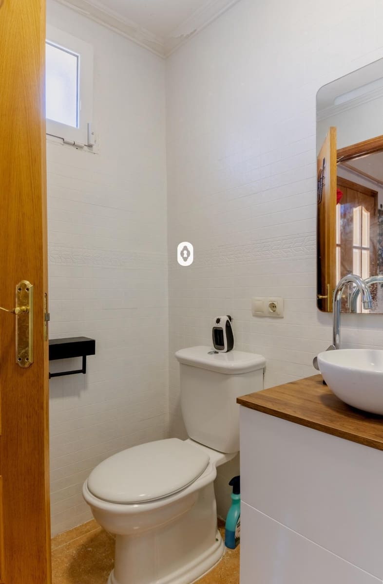 4 soveværelse Finca/Landehus til salg i Inca med swimmingpool - € 685.000 (Ref: 9108848)