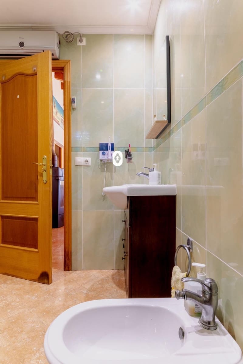 4 soveværelse Finca/Landehus til salg i Inca med swimmingpool - € 685.000 (Ref: 9108848)