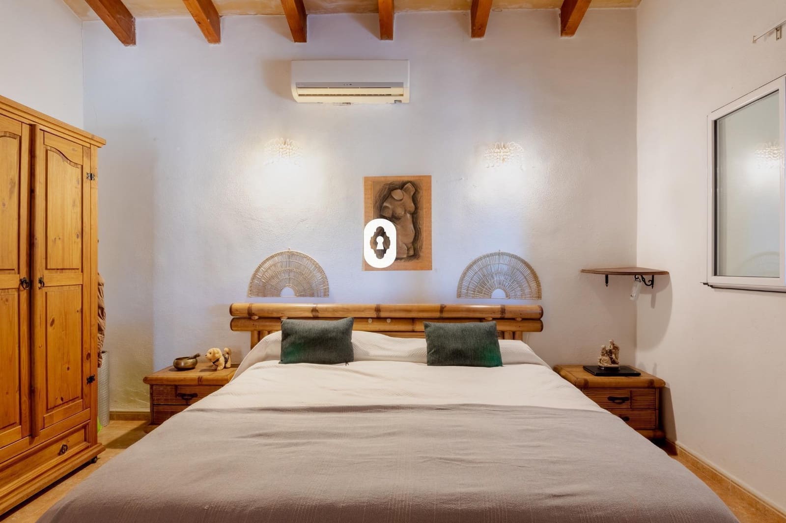 4 soveværelse Finca/Landehus til salg i Inca med swimmingpool - € 685.000 (Ref: 9108848)