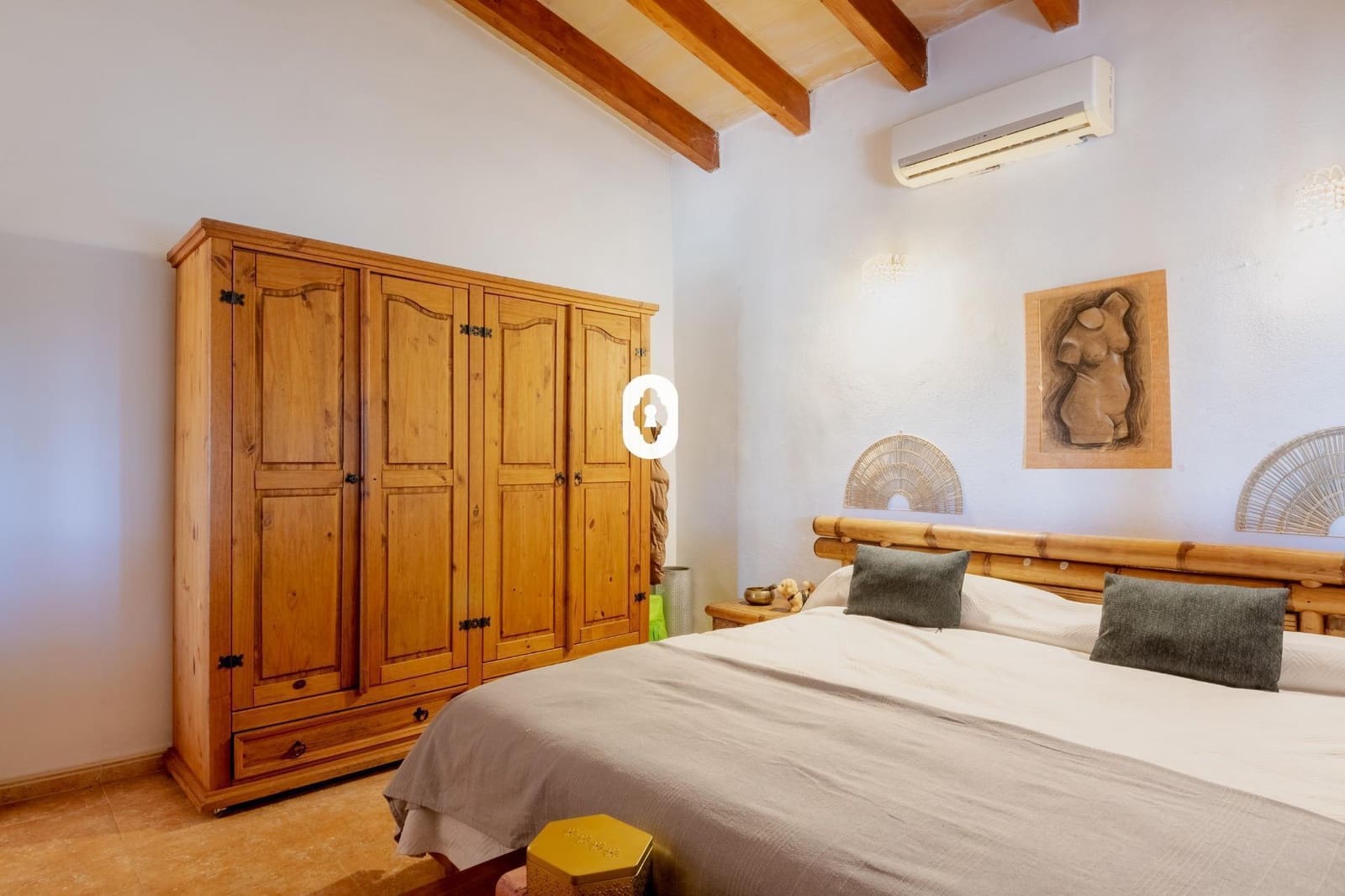 4 soveværelse Finca/Landehus til salg i Inca med swimmingpool - € 685.000 (Ref: 9108848)