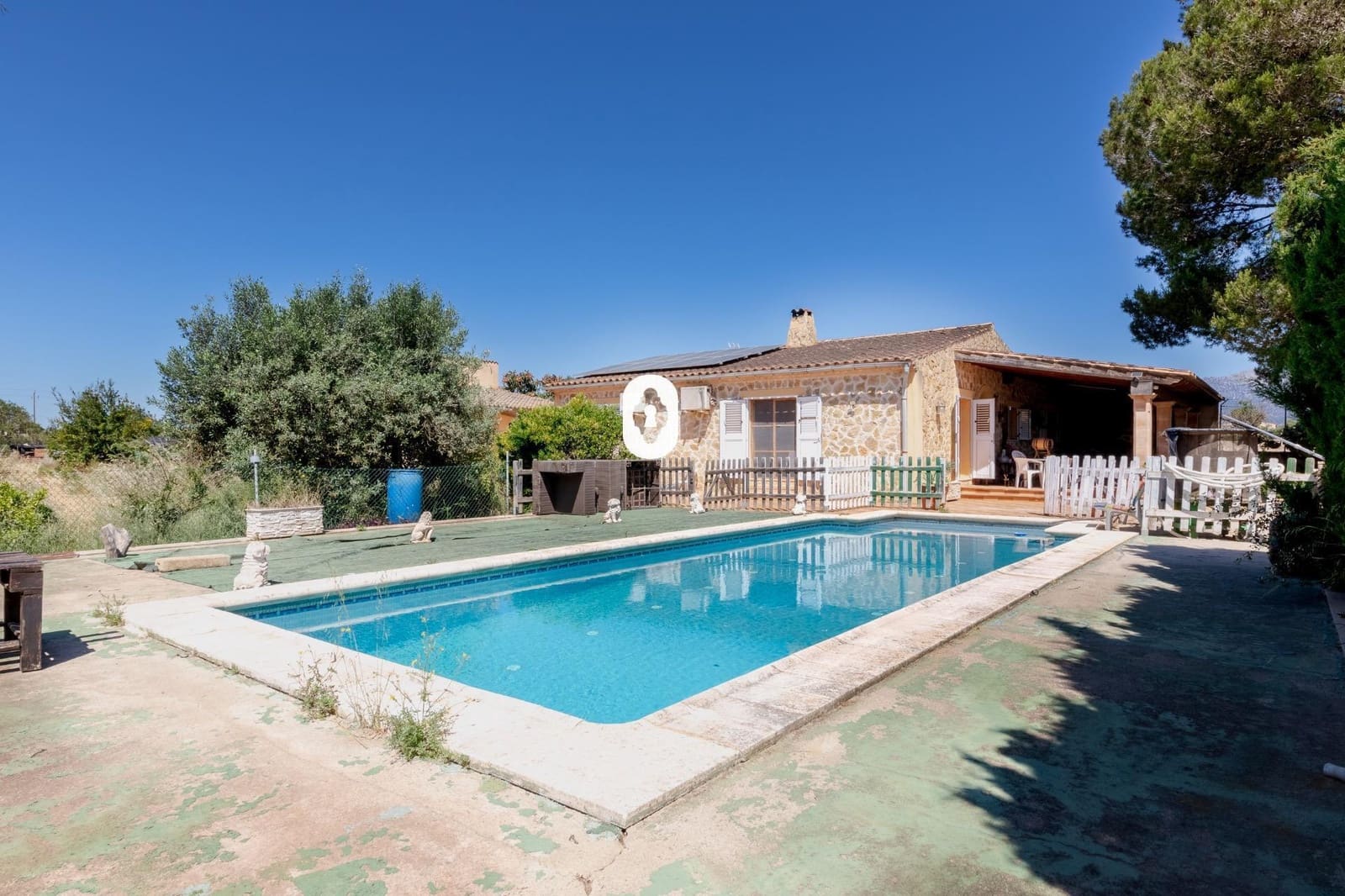 4 soveværelse Finca/Landehus til salg i Inca med swimmingpool - € 685.000 (Ref: 9108848)
