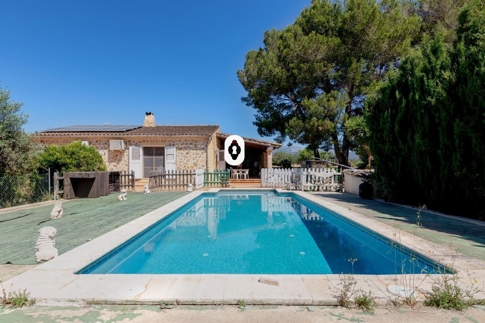 4 soveværelse Finca/Landehus til salg i Inca med swimmingpool - € 685.000 (Ref: 9108848)