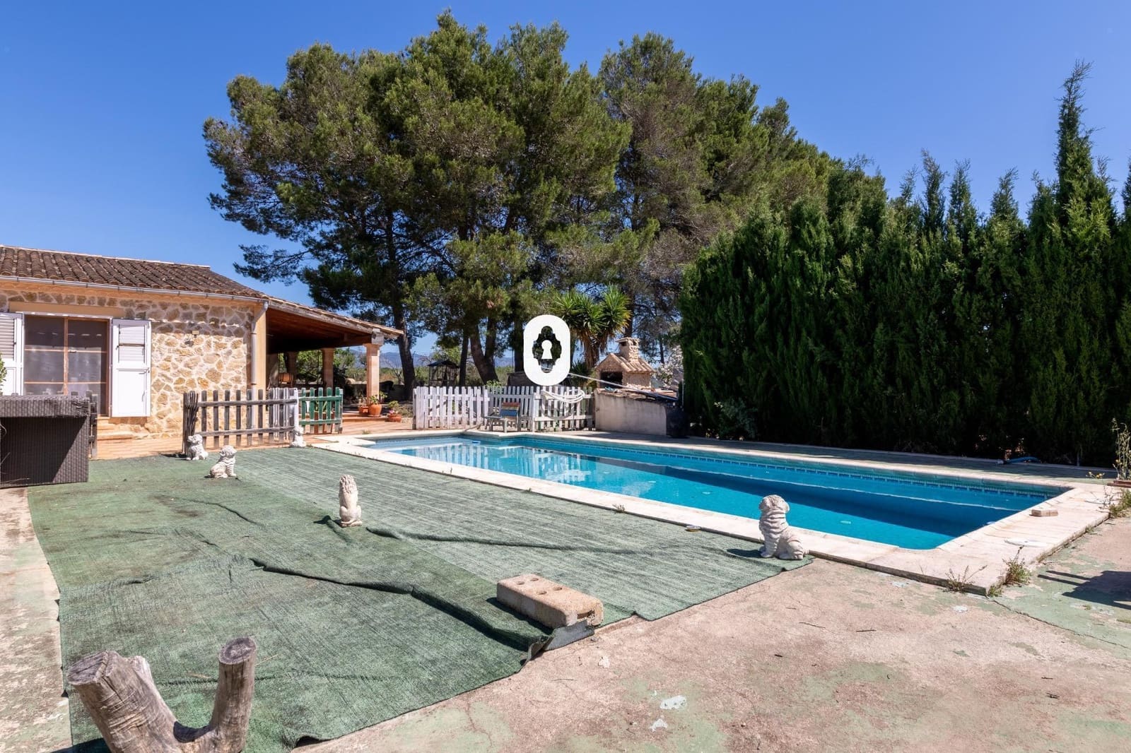 4 soveværelse Finca/Landehus til salg i Inca med swimmingpool - € 685.000 (Ref: 9108848)