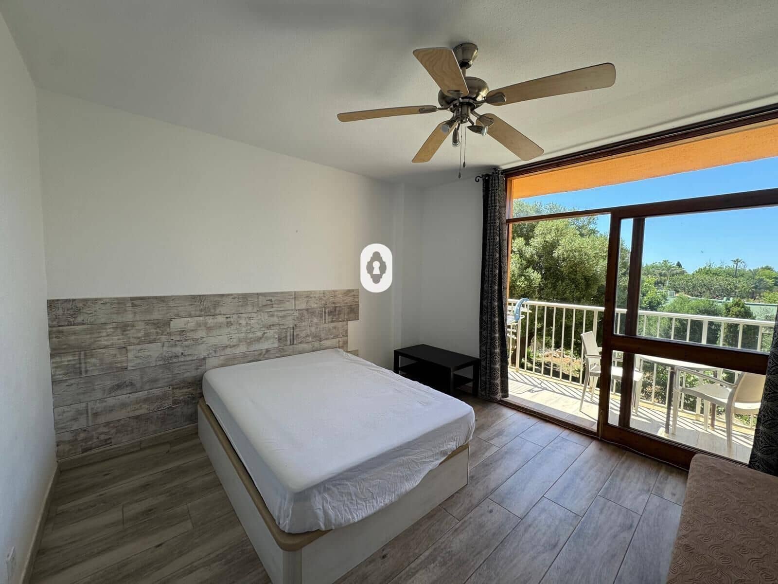 Studio til salg i Calas de Mallorca med swimmingpool - € 126.000 (Ref: 9108849)