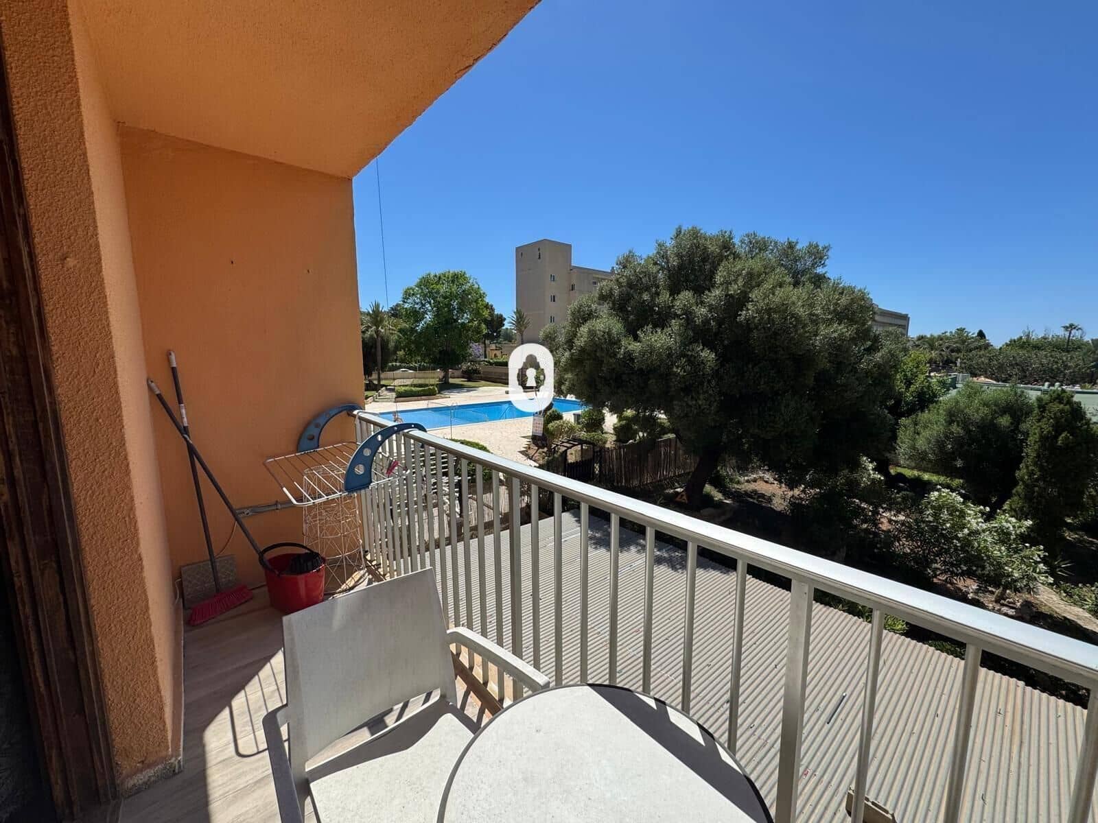 Studio til salg i Calas de Mallorca med swimmingpool - € 126.000 (Ref: 9108849)
