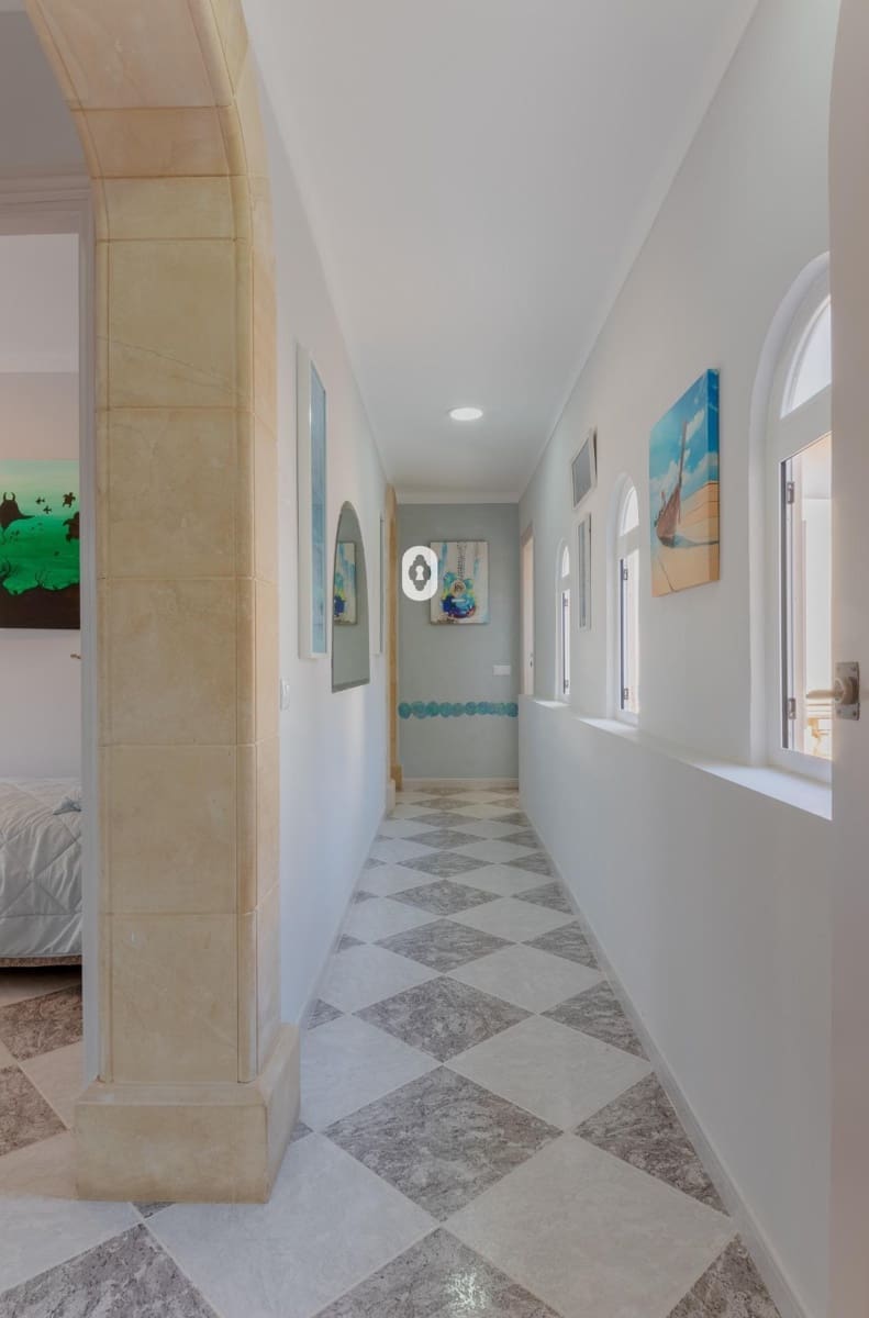 8 quarto Apartamento de Praia para venda em Alcudia - 3 600 000 € (Ref: 9197835)