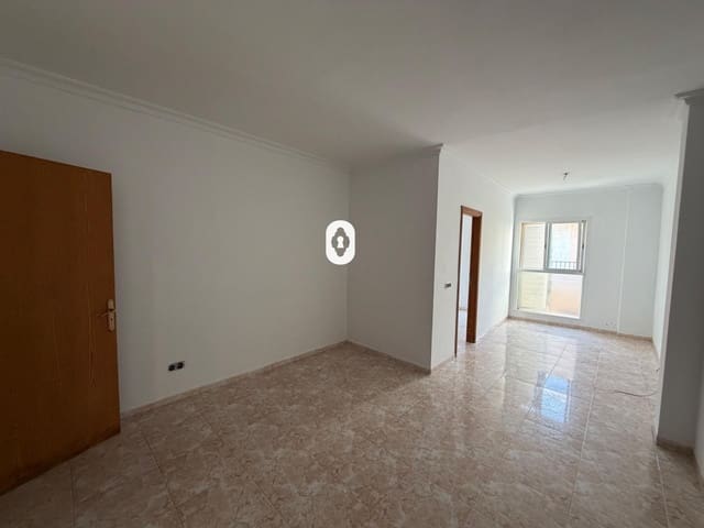 Pareado de 3 habitaciones en Inca en venta con garaje - 295.000 € (Ref: 9533841)