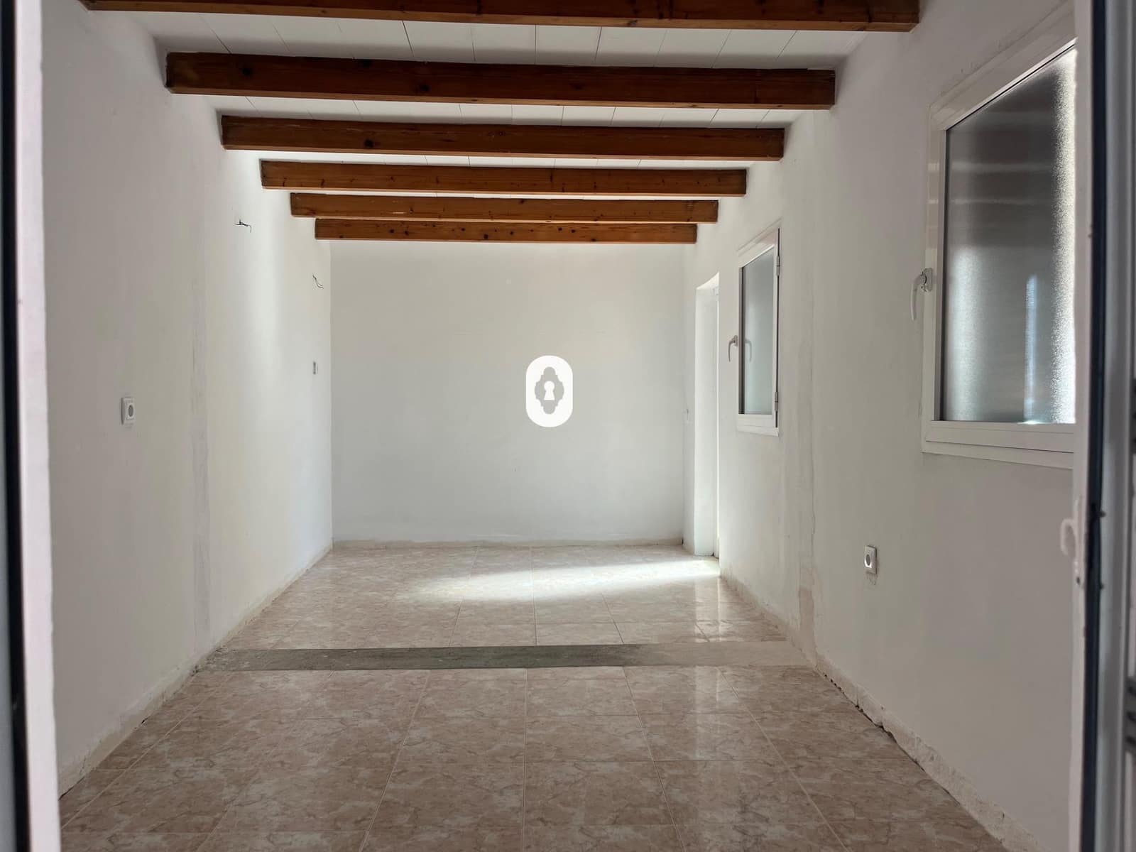 2 bedroom Semi-detached Villa for sale in Inca with garage - € 295,000 (Ref: 9533841)