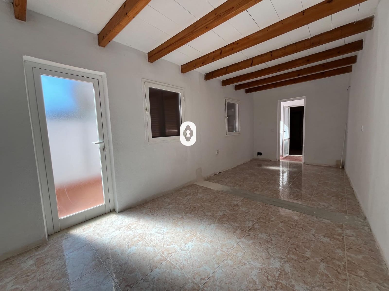 2 bedroom Semi-detached Villa for sale in Inca with garage - € 295,000 (Ref: 9533841)