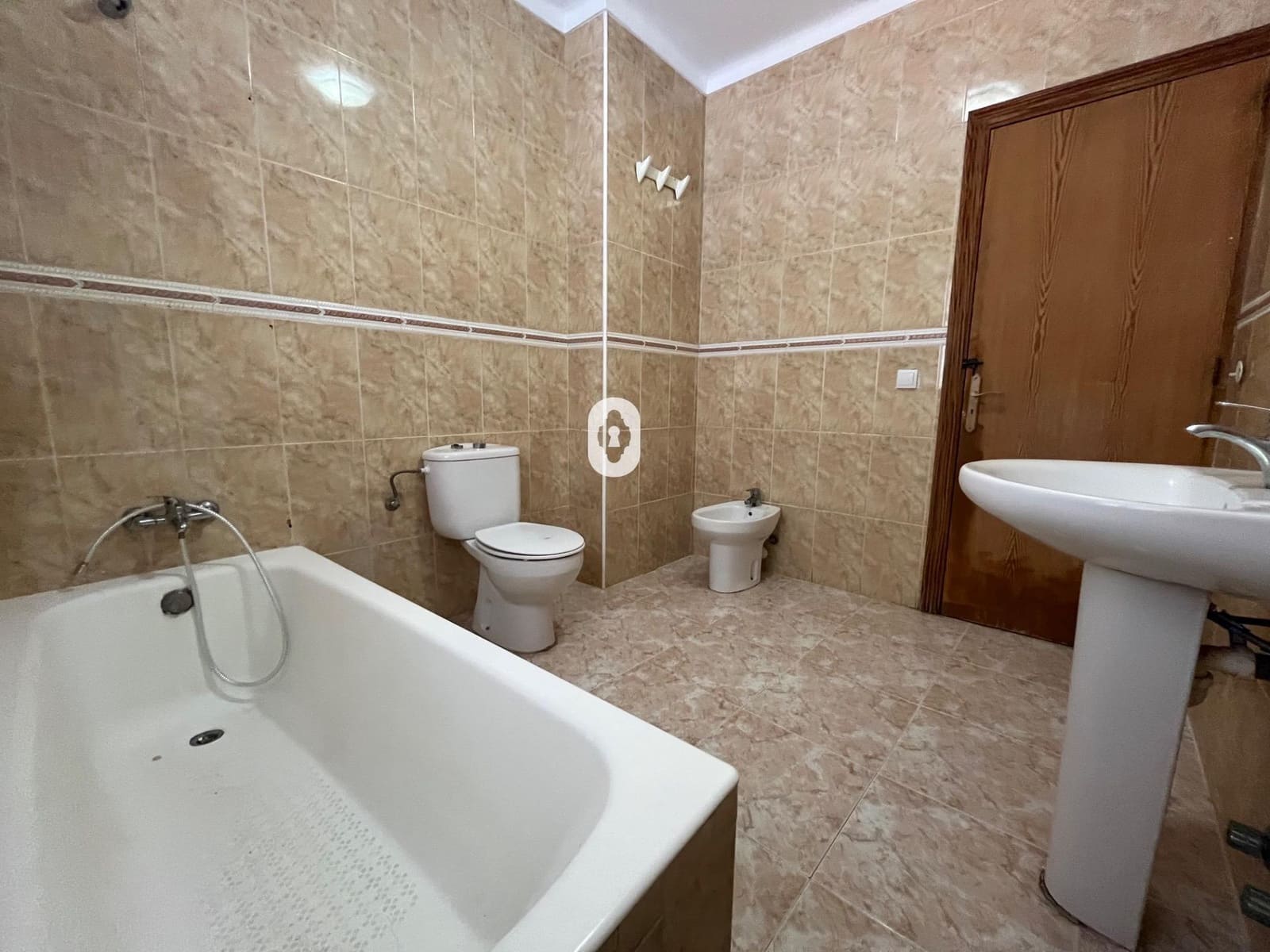 2 bedroom Semi-detached Villa for sale in Inca with garage - € 295,000 (Ref: 9533841)