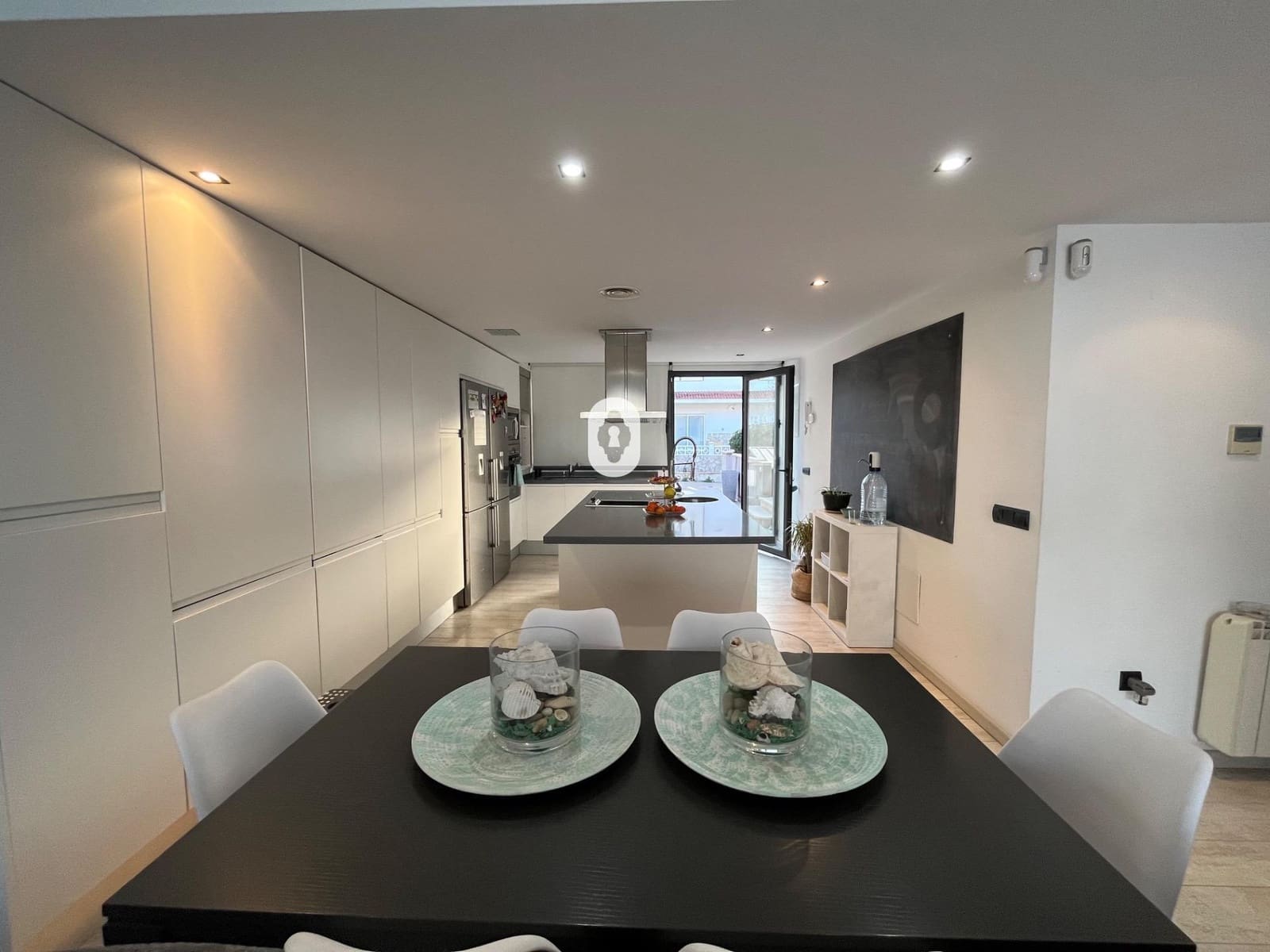 3 Zimmer Haus zu vermieten in Son Serra de Marina - 2.000 € (Ref: 9555979)