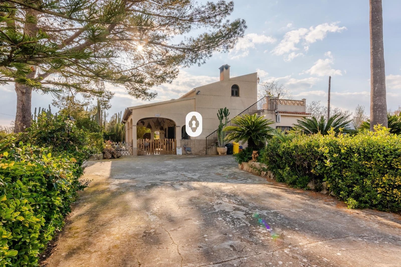 3 soveværelse Villa til salg i Inca med swimmingpool - € 659.000 (Ref: 9762074)