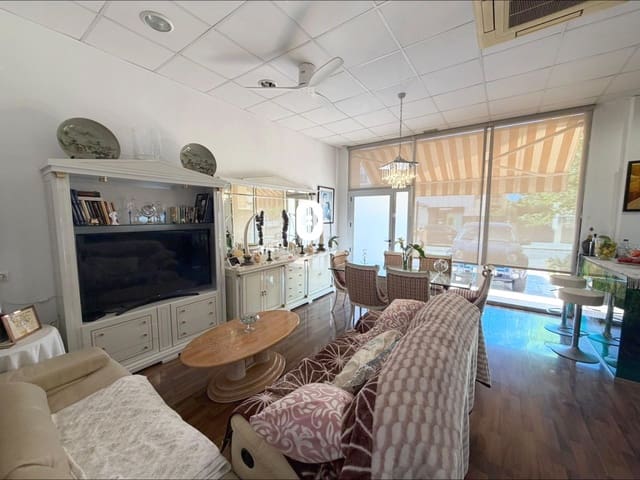 3 soverom Leilighet til salgs i Inca med garasje - € 369 000 (Ref: 9762076)