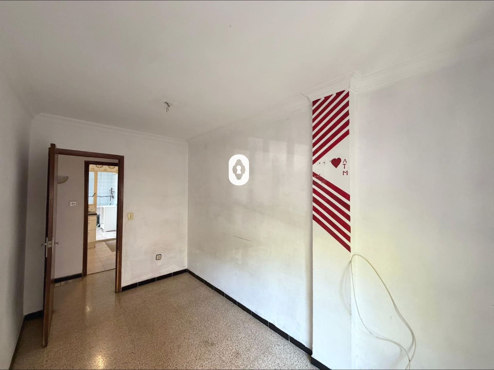 4 bedroom Flat for sale in Palma de Mallorca - € 269,000 (Ref: 9780688)