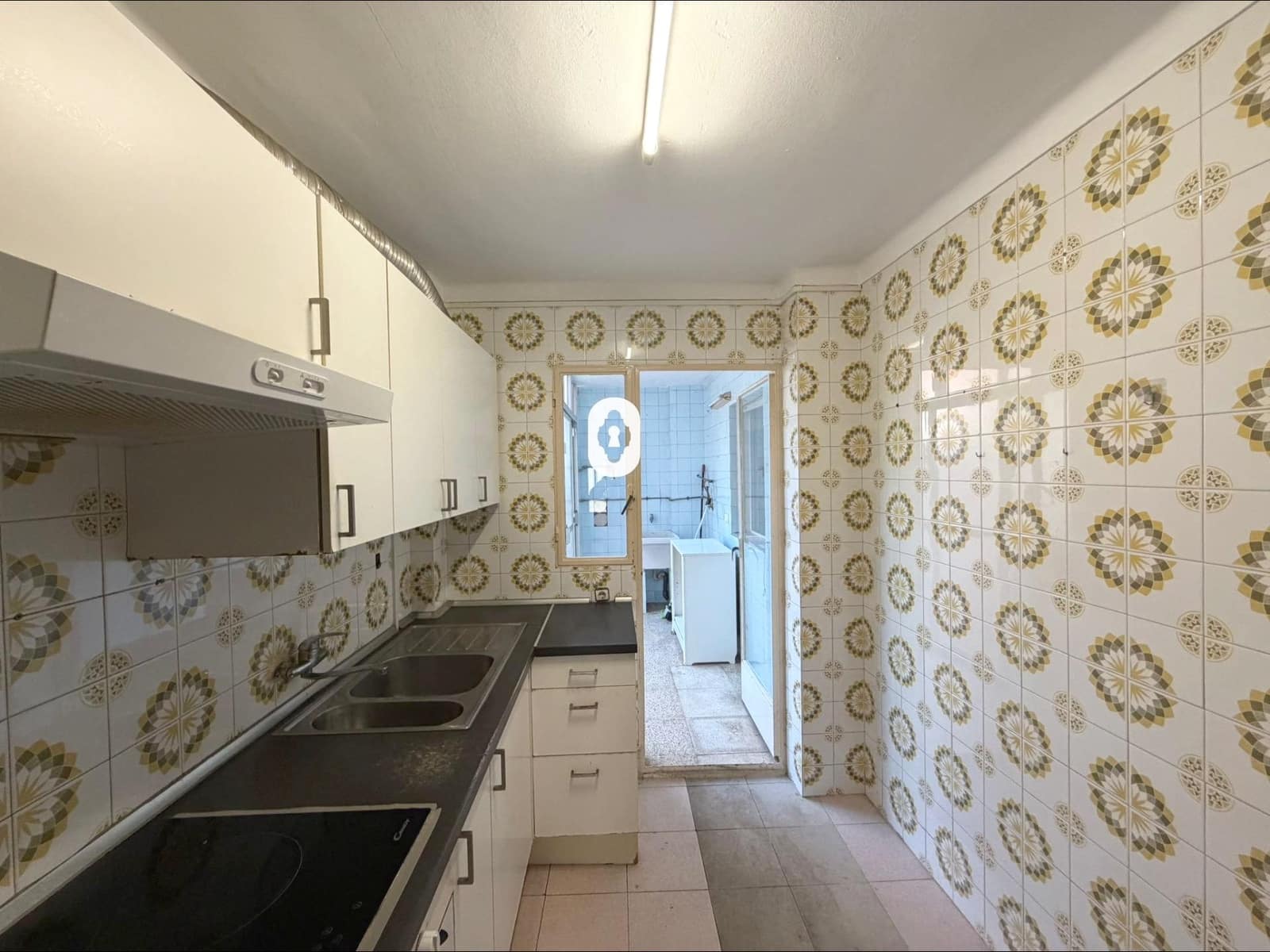 4 bedroom Flat for sale in Palma de Mallorca - € 269,000 (Ref: 9780688)