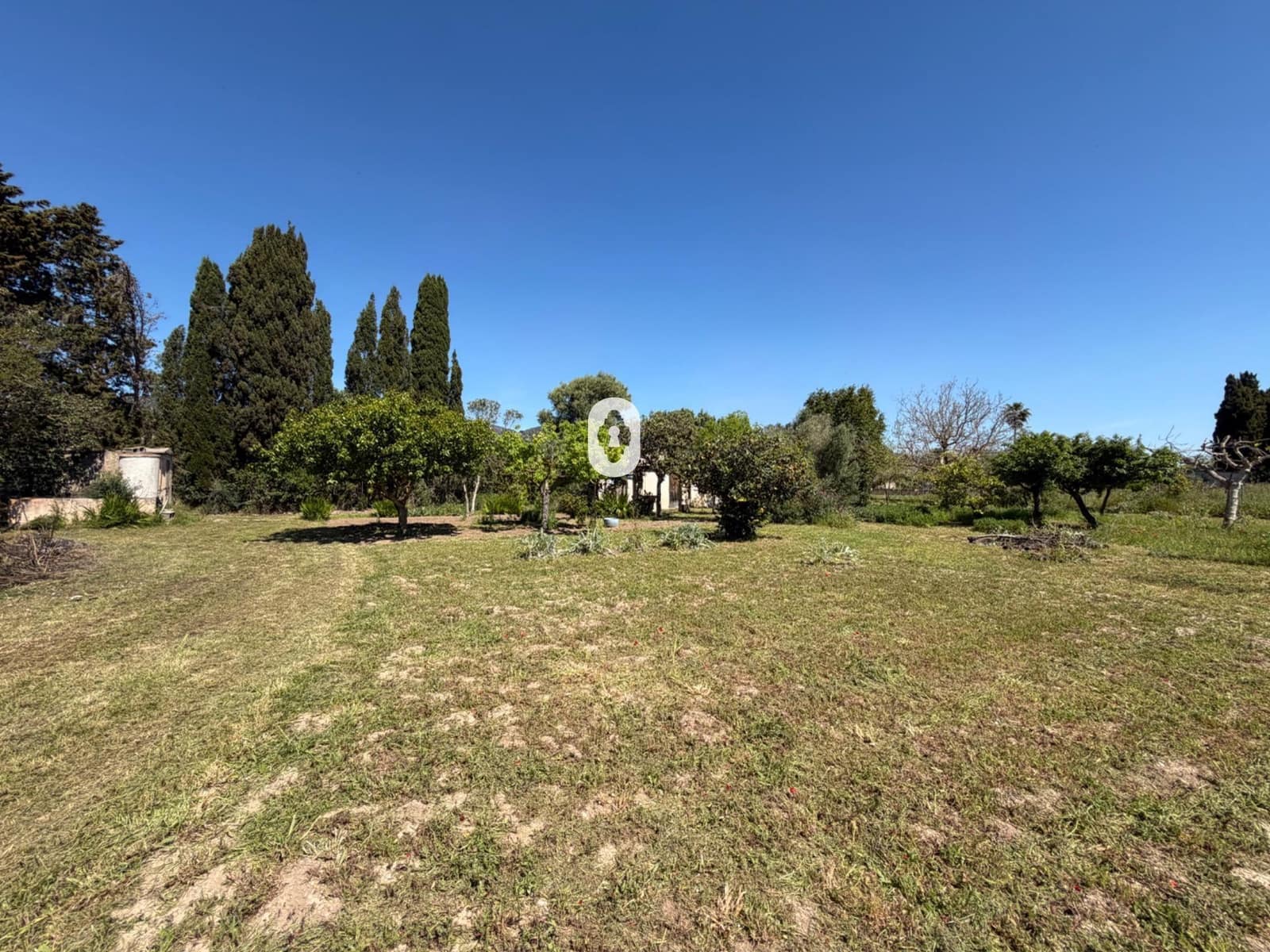 Finca/Herregård til salgs i Binissalem - € 260 000 (Ref: 9794760)