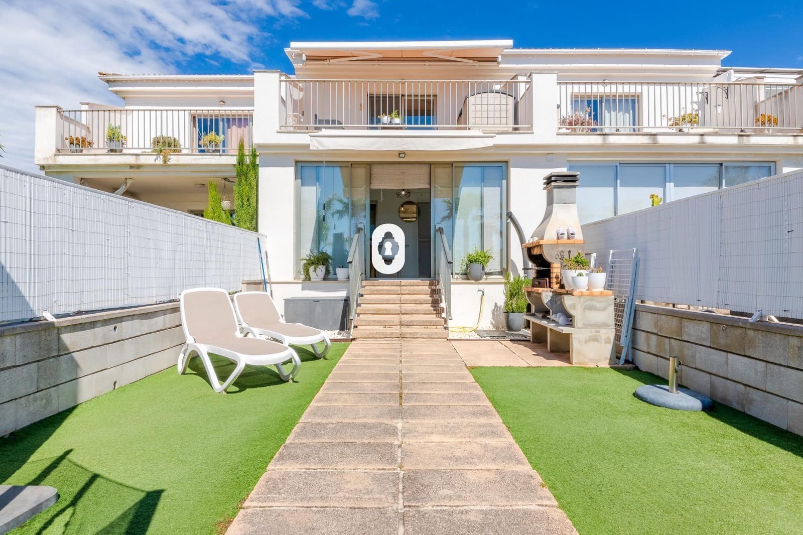 3 soveværelse Rækkehus til salg i Sa Pobla med swimmingpool - € 650.000 (Ref: 9797233)