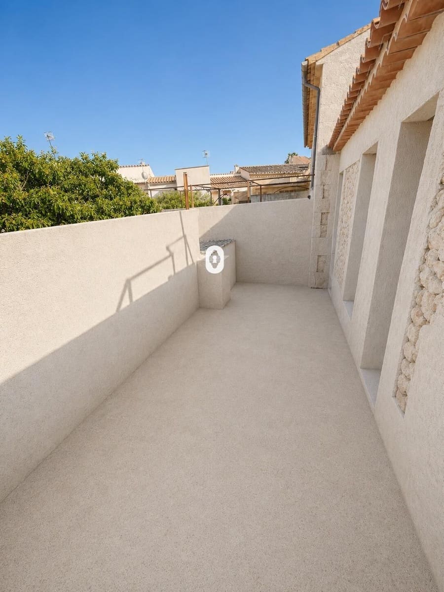 4 bedroom Townhouse for sale in Caimari - € 275,000 (Ref: 9846528)