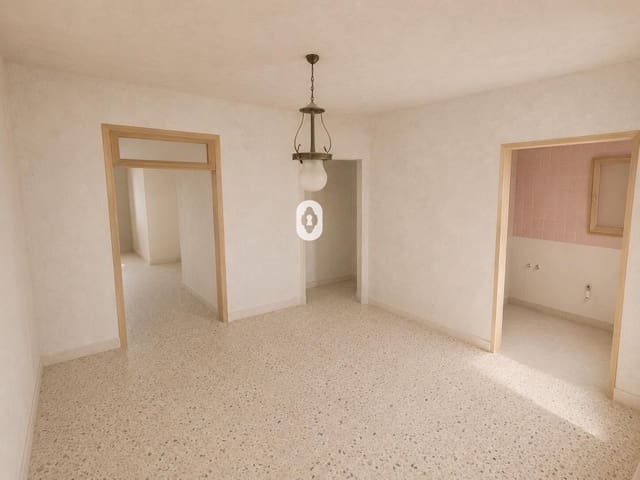 4 soverom Hus til salgs i Caimari, Selva - € 275 000 (Ref: 9846528)