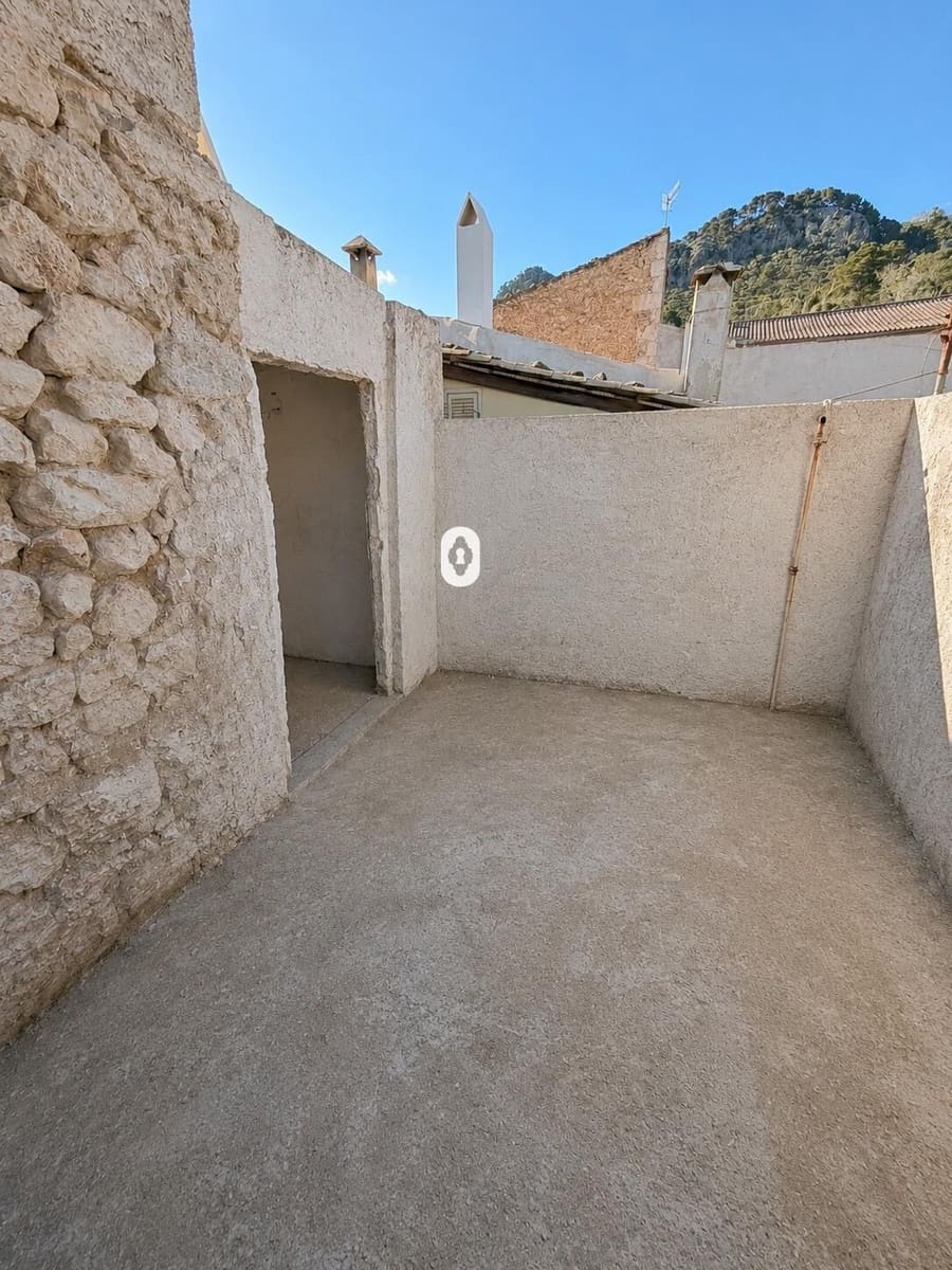 4 bedroom Townhouse for sale in Caimari - € 275,000 (Ref: 9846528)