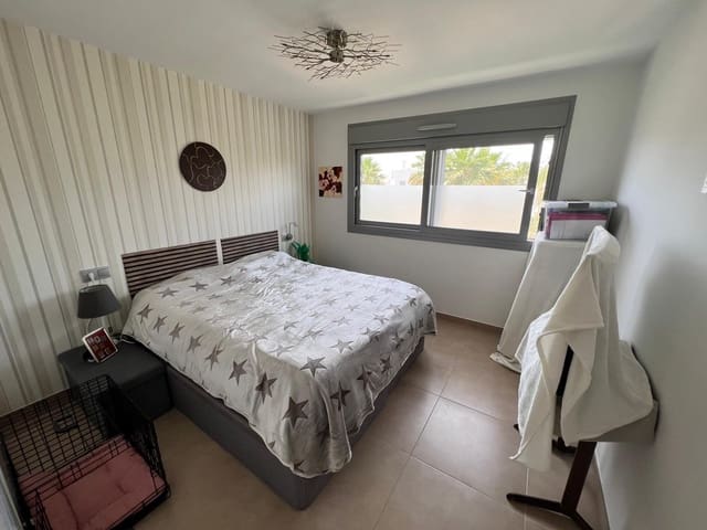 Apartamento de 2 habitaciones en Vistabella, Orihuela en venta con piscina - 224.950 € (Ref: 9025522)