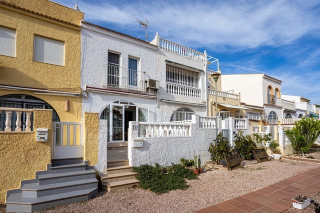 3 soveværelse Rækkehus til salg i La Siesta, Torrevieja - € 146.900 (Ref: 9360466)