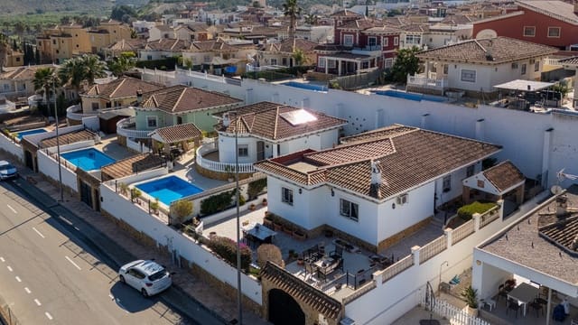 3 camera da letto Villa in vendita in Bigastro con garage - 295.000 € (Rif: 9646186)