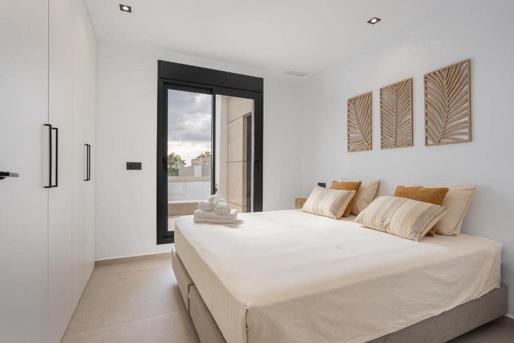 3 bedroom Villa for sale in Dolores with pool - € 429,000 (Ref: 9841401)
