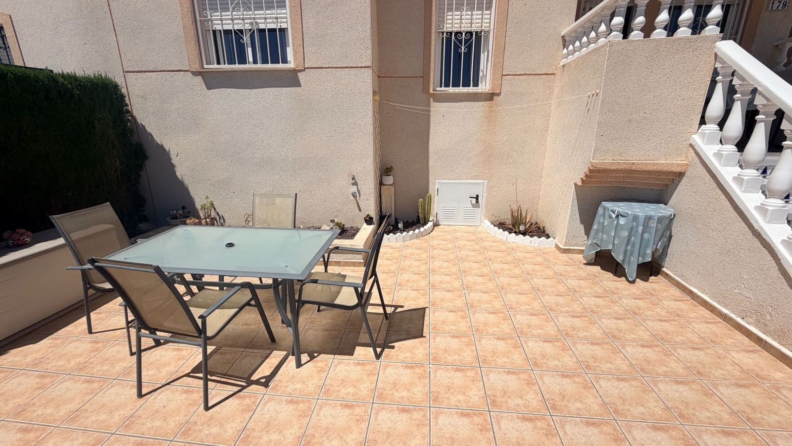 2 bedroom Apartment for sale in La Marquesa with pool - € 145,000 (Ref: 9866144)