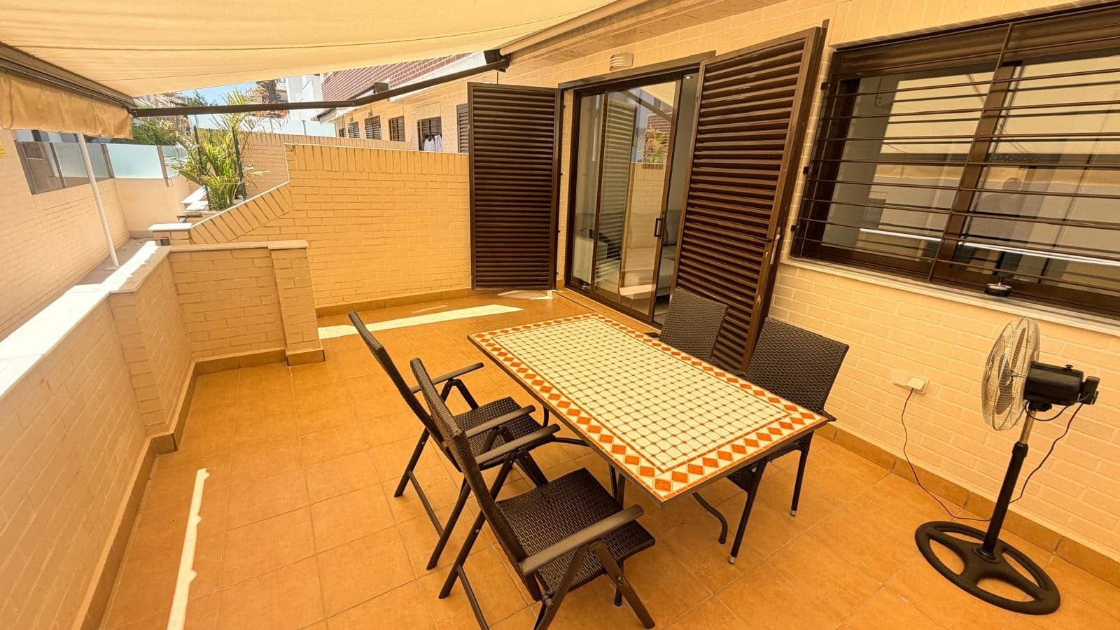 3 camera da letto Appartamento in vendita in Orihuela Costa con piscina garage - 215.000 € (Rif: 9889517)