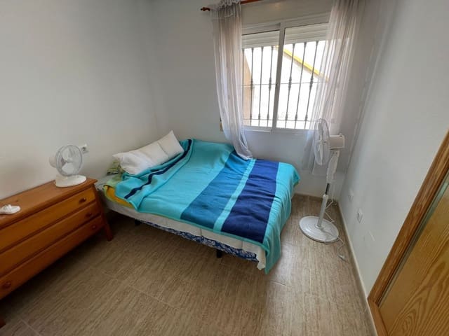 Casa de 2 habitaciones en Daya Nueva en venta con piscina - 140.000 € (Ref: 9893206)