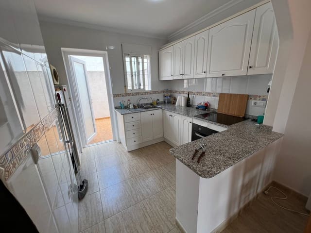 Casa de 2 habitaciones en Daya Nueva en venta con piscina - 140.000 € (Ref: 9893206)