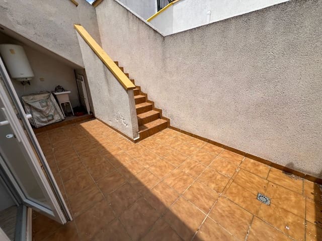 Casa de 2 habitaciones en Daya Nueva en venta con piscina - 140.000 € (Ref: 9893206)