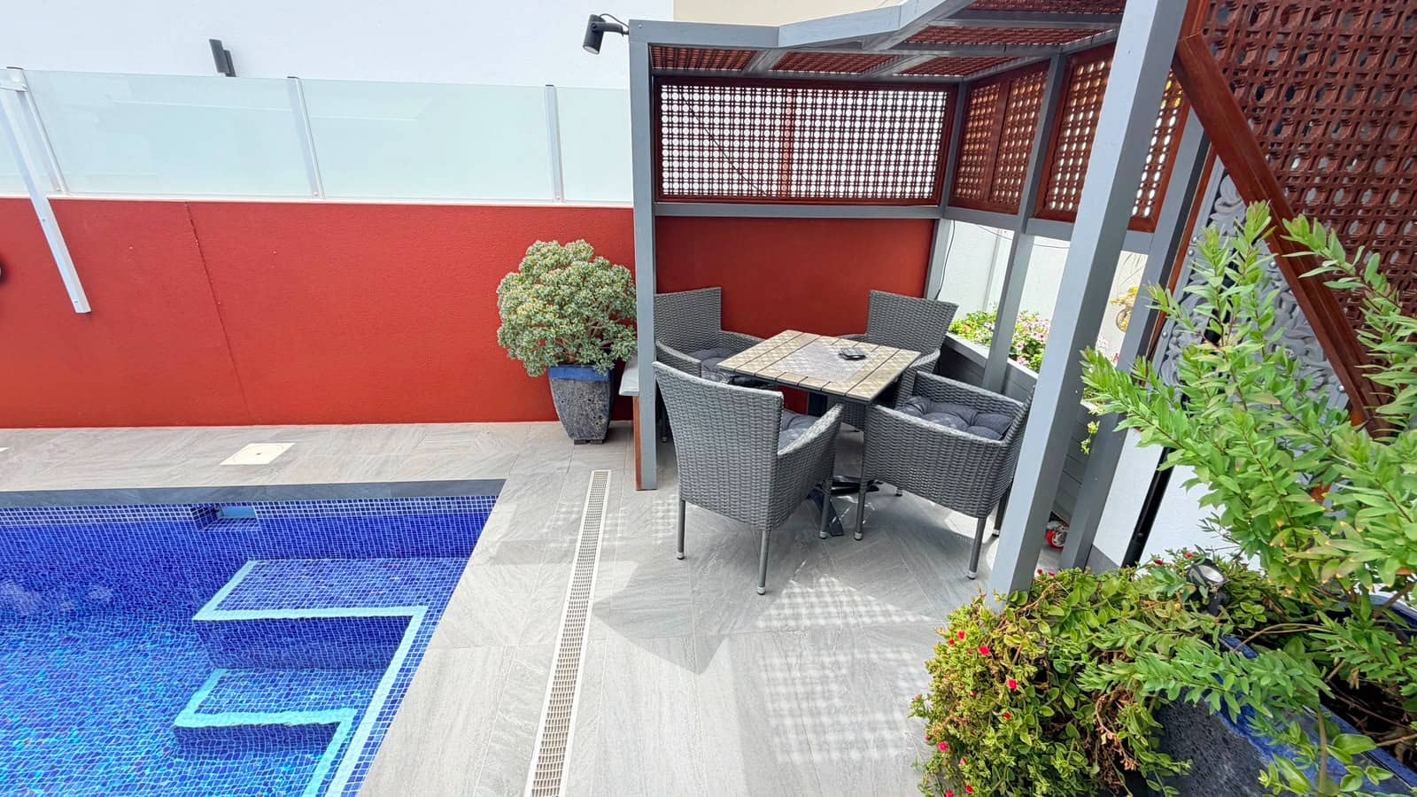3 slaapkamer Villa te koop in Los Montesinos met zwembad - € 425.000 (Ref: 9893207)