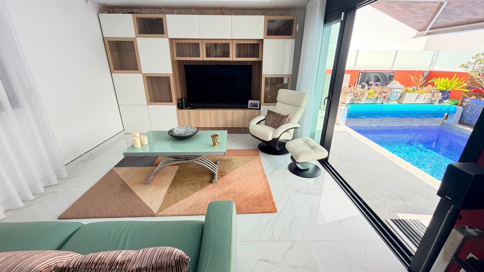 3 slaapkamer Villa te koop in Los Montesinos met zwembad - € 425.000 (Ref: 9893207)
