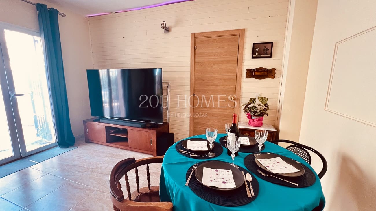 4 sypialnia Dom na sprzedaż w Fuente de Piedra z basenem - 199 000 € (Ref: 10063029)
