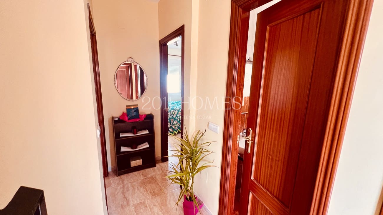 4 sypialnia Dom na sprzedaż w Fuente de Piedra z basenem - 199 000 € (Ref: 10063029)