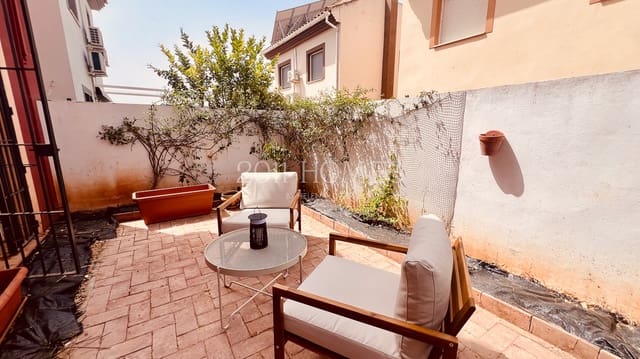 4 slaapkamer Huis te koop in Fuente de Piedra met zwembad - € 199.000 (Ref: 10063029)