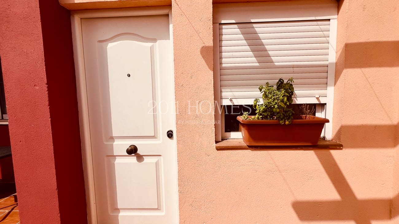 4 sypialnia Dom na sprzedaż w Fuente de Piedra z basenem - 199 000 € (Ref: 10063029)