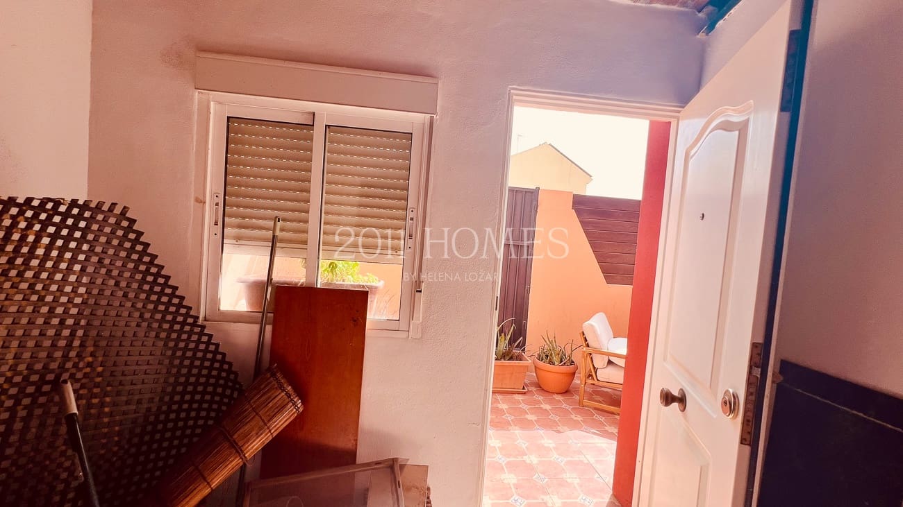 4 sypialnia Dom na sprzedaż w Fuente de Piedra z basenem - 199 000 € (Ref: 10063029)