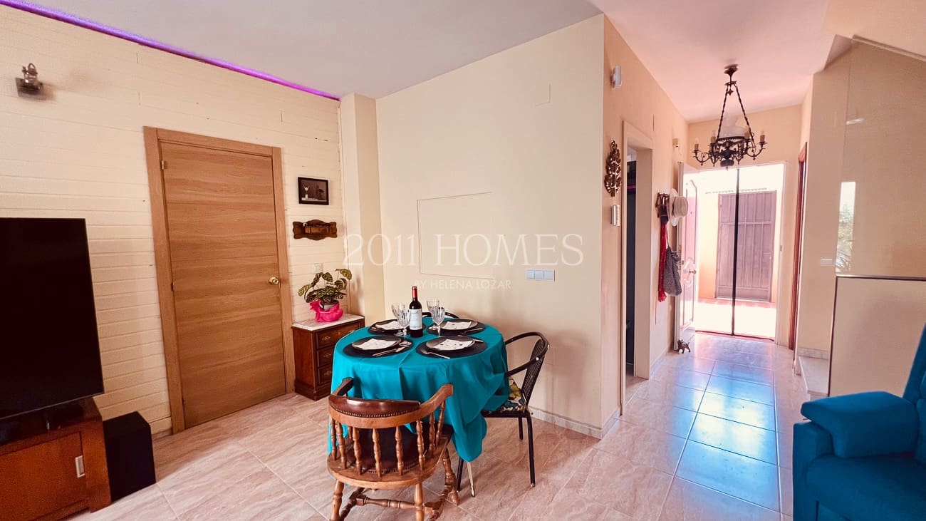 4 sypialnia Dom na sprzedaż w Fuente de Piedra z basenem - 199 000 € (Ref: 10063029)