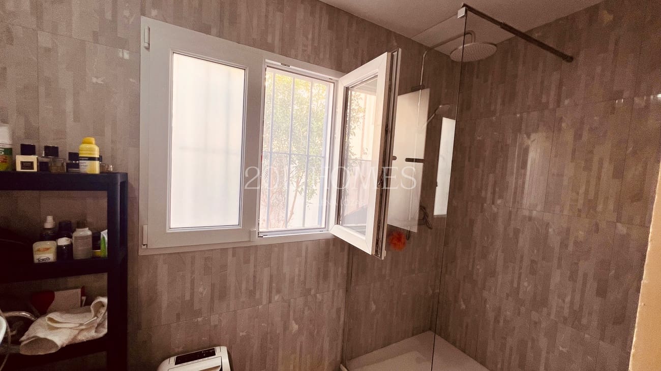 4 sypialnia Dom na sprzedaż w Fuente de Piedra z basenem - 199 000 € (Ref: 10063029)