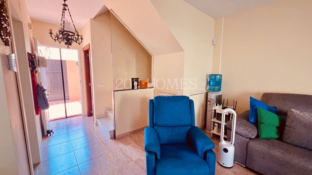 4 sypialnia Dom na sprzedaż w Fuente de Piedra z basenem - 199 000 € (Ref: 10063029)