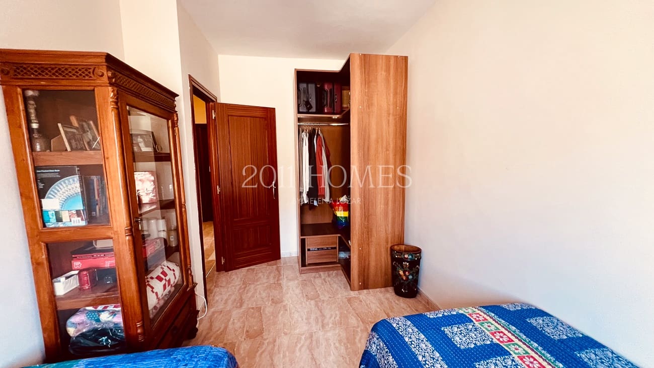 4 sypialnia Dom na sprzedaż w Fuente de Piedra z basenem - 199 000 € (Ref: 10063029)