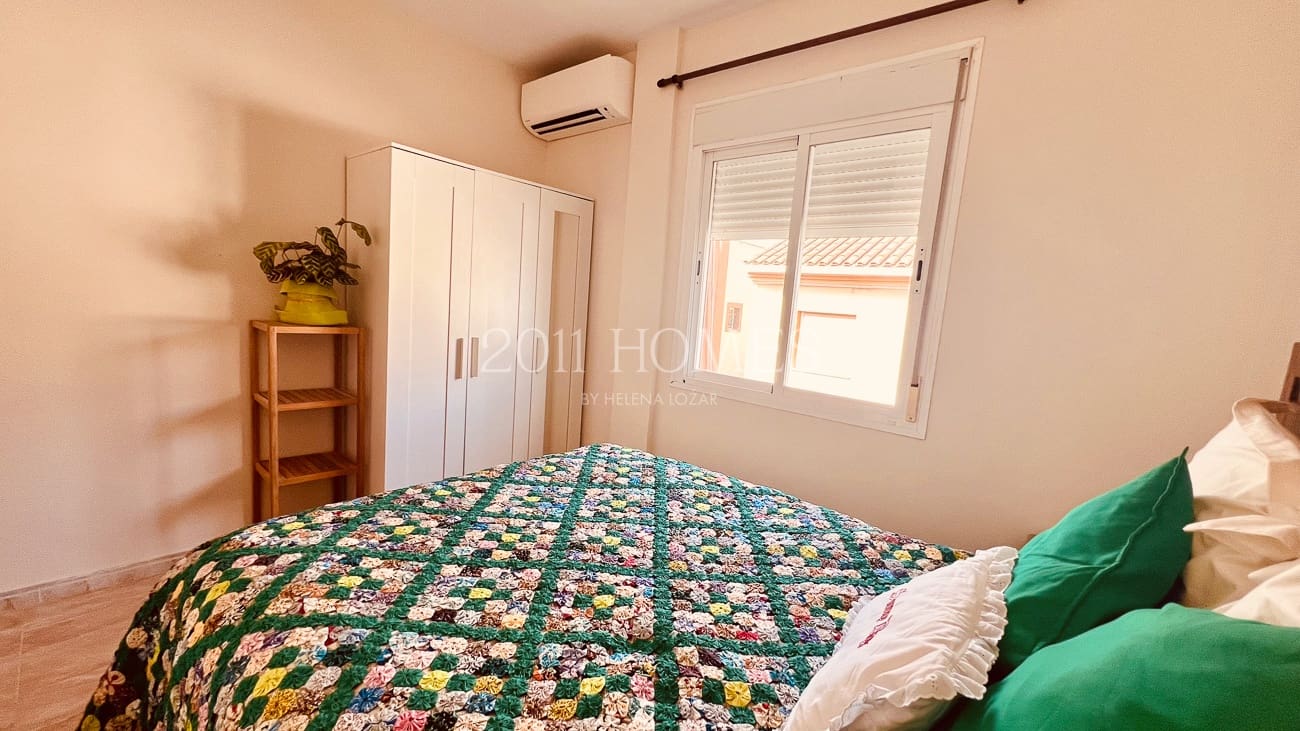 4 sypialnia Dom na sprzedaż w Fuente de Piedra z basenem - 199 000 € (Ref: 10063029)