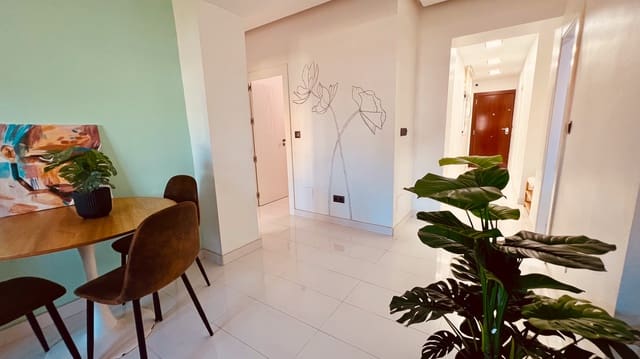 3 makuuhuone Asunto myytävänä paikassa El Molinillo, Málaga kaupunki - 309 000 € (Ref: 10065010)