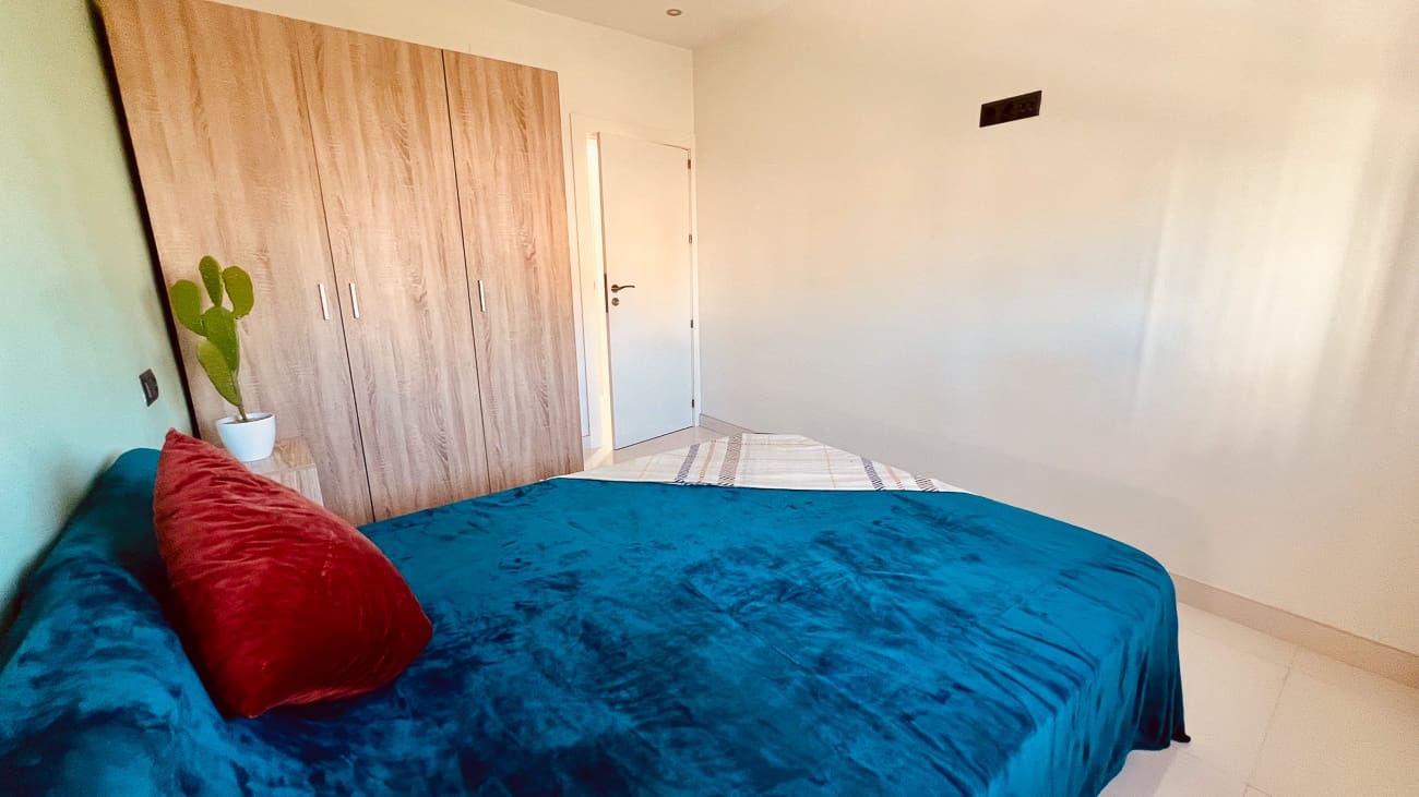 3 sypialnia Mieszkanie na sprzedaż w Miasto Malaga - 299 000 € (Ref: 10065010)