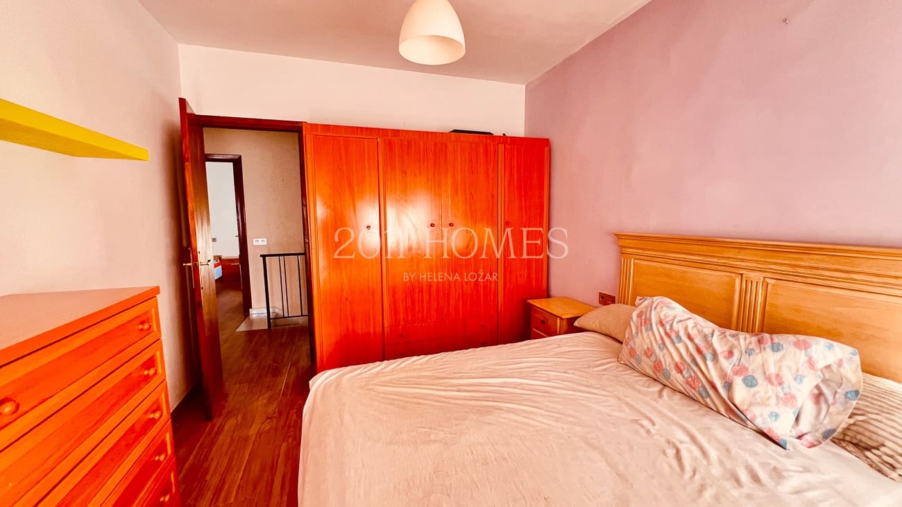 5 bedroom Townhouse for sale in Campillos - € 172,000 (Ref: 10093919)